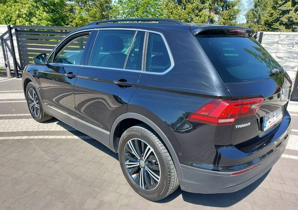 Volkswagen Tiguan cena 94900 przebieg: 102456, rok produkcji 2019 z Małogoszcz małe 106